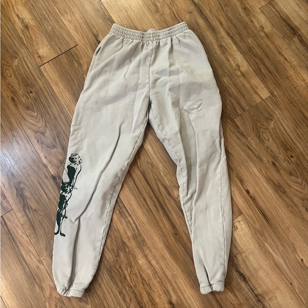 Lonely Ghost Text Me When You Get Lonely Sweatpants| S |